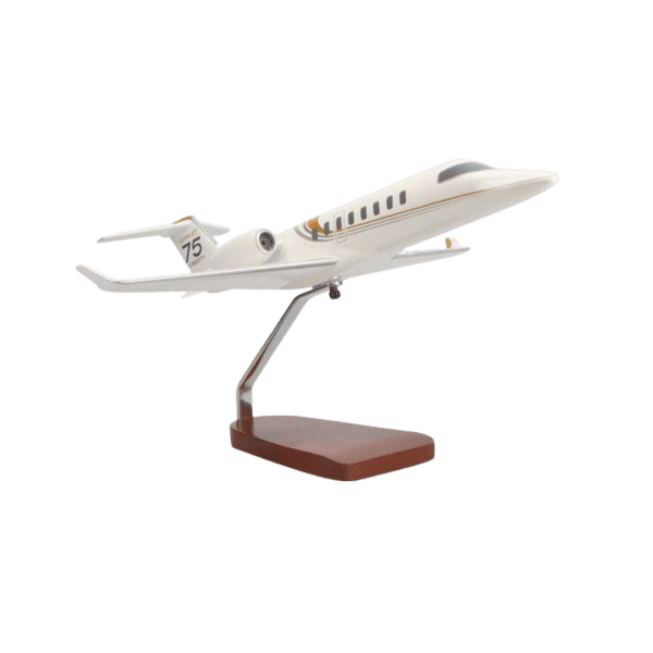 Modelo Grande de Caoba Learjet 75 de Edición Limitada - Aero Tienda