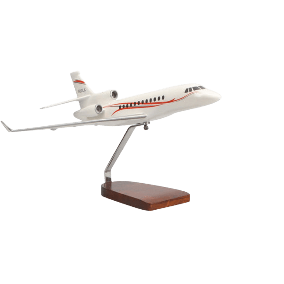 Modelo Dassault Falcon 900 de Edición Limitada de Gran Tamaño en Caoba - Aero Tienda
