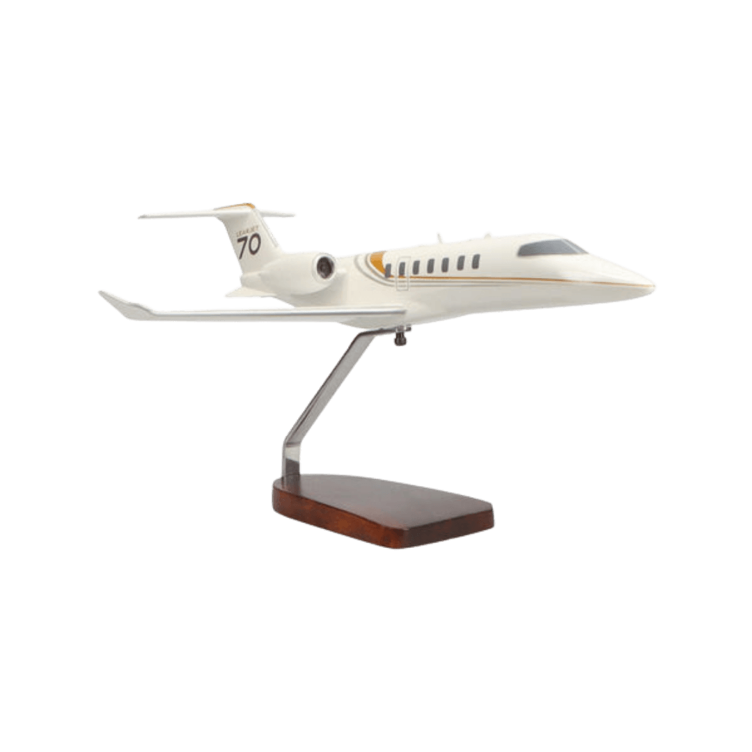 Modelo Grande de Caoba Learjet 70 de Edición Limitada - Aero Tienda
