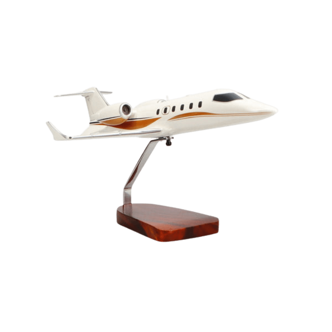 Modelo Grande de Caoba Learjet 31 de Edición Limitada - Aero Tienda