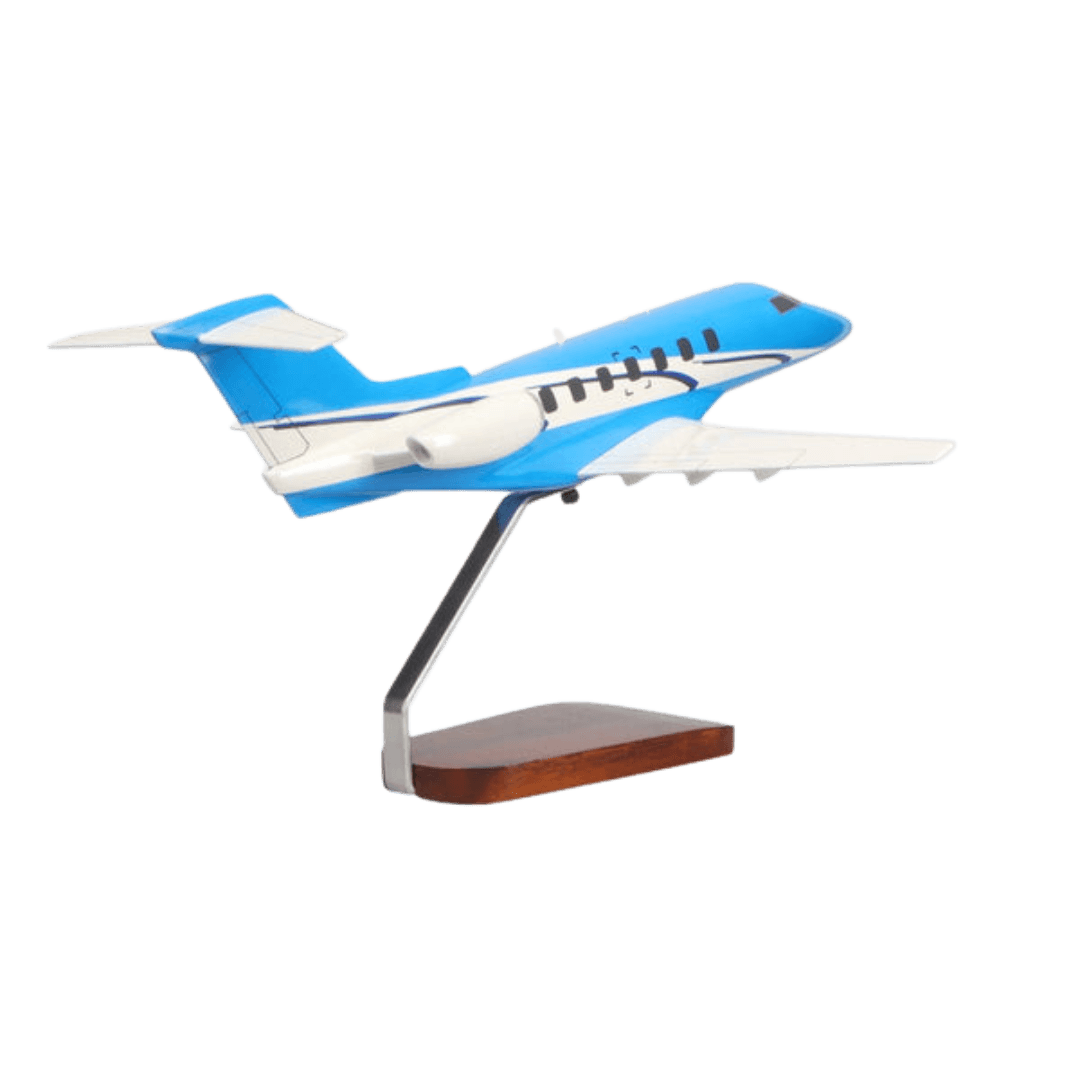 Pilatus Pc-24 Edición Limitada Modelo Grande de Caoba - Aero Tienda