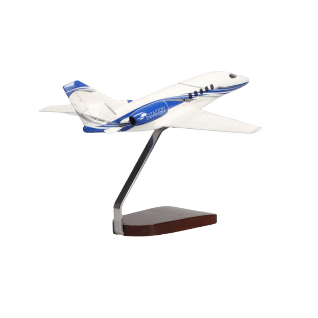 Cessna® Citation Latitude Edición Limitada Modelo Grande de Caoba - Aero Tienda