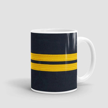 Taza con rayas de piloto de la marina