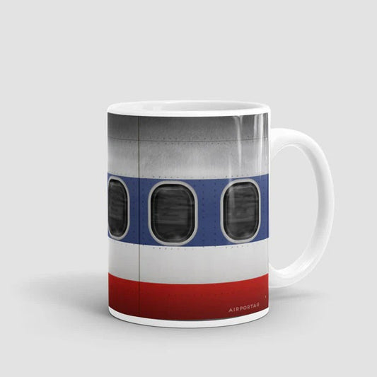 Taza de avión AA